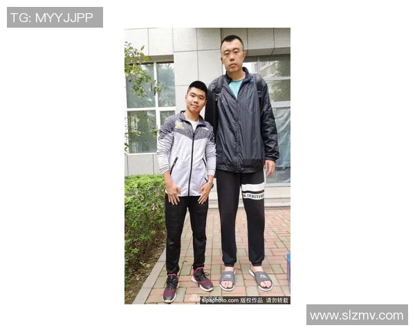 CBA最新动态:多队赛季目标明确 新援加入引发球迷热议 CBA最新动态:多队赛季目标明确 新援加入引发球迷热议